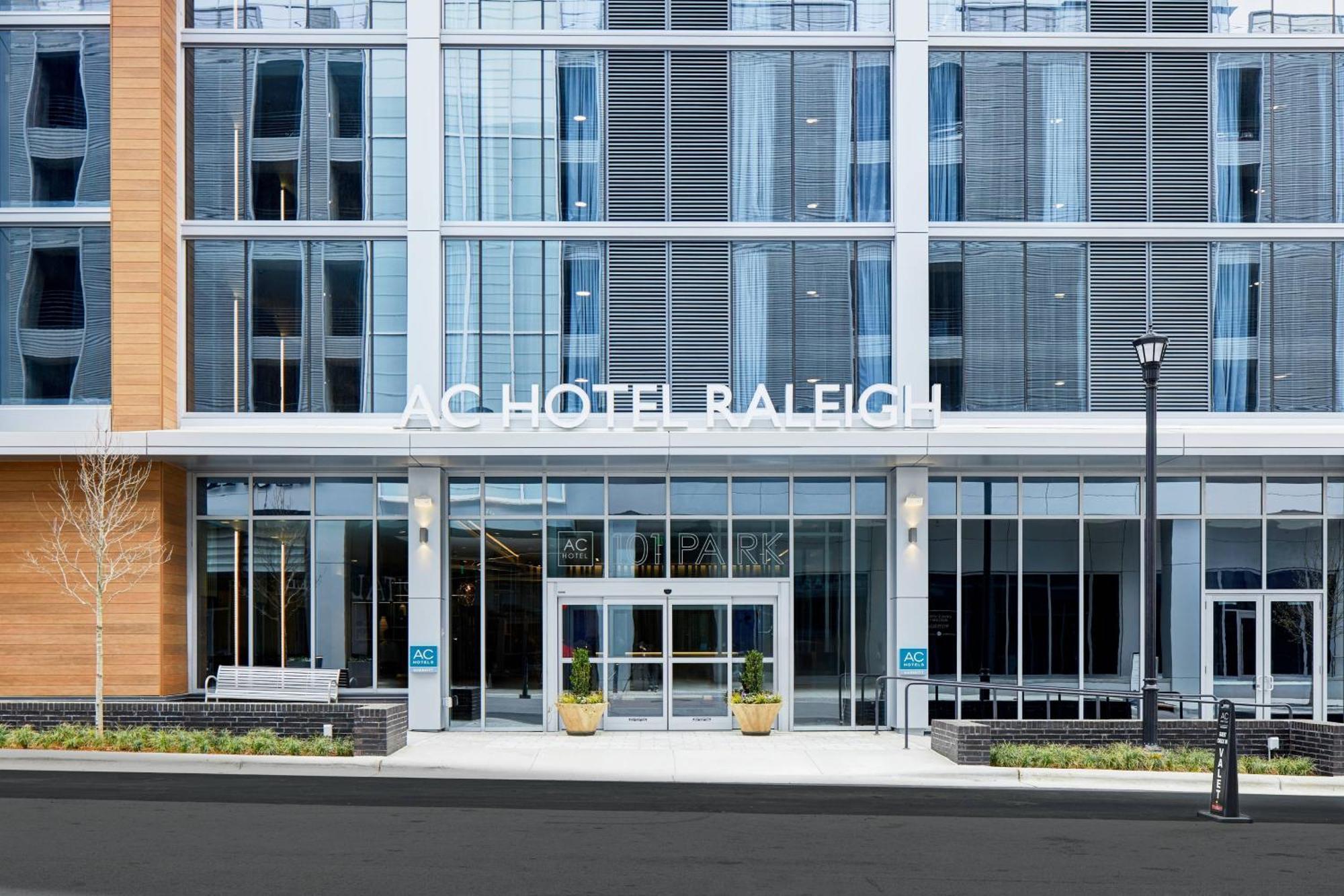 Ac Hotel By Marriott Raleigh North Hills Екстериор снимка