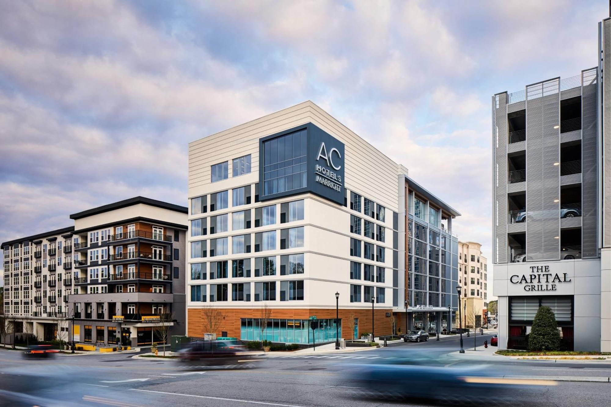 Ac Hotel By Marriott Raleigh North Hills Екстериор снимка