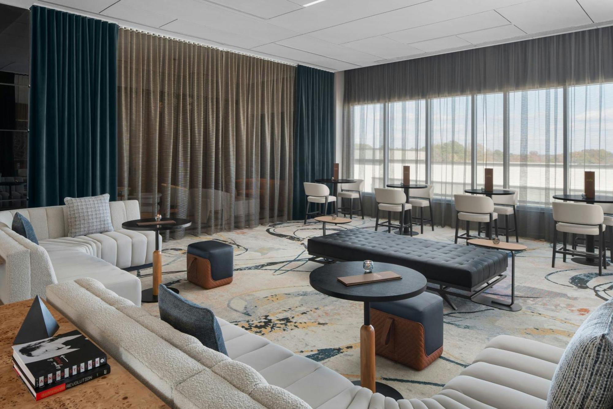 Ac Hotel By Marriott Raleigh North Hills Екстериор снимка
